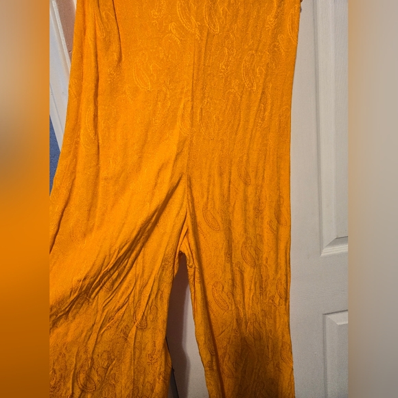 NWT Zara Orange Paisley Jumpsuit with Metal Clasps Size S - Picture 13 of 16